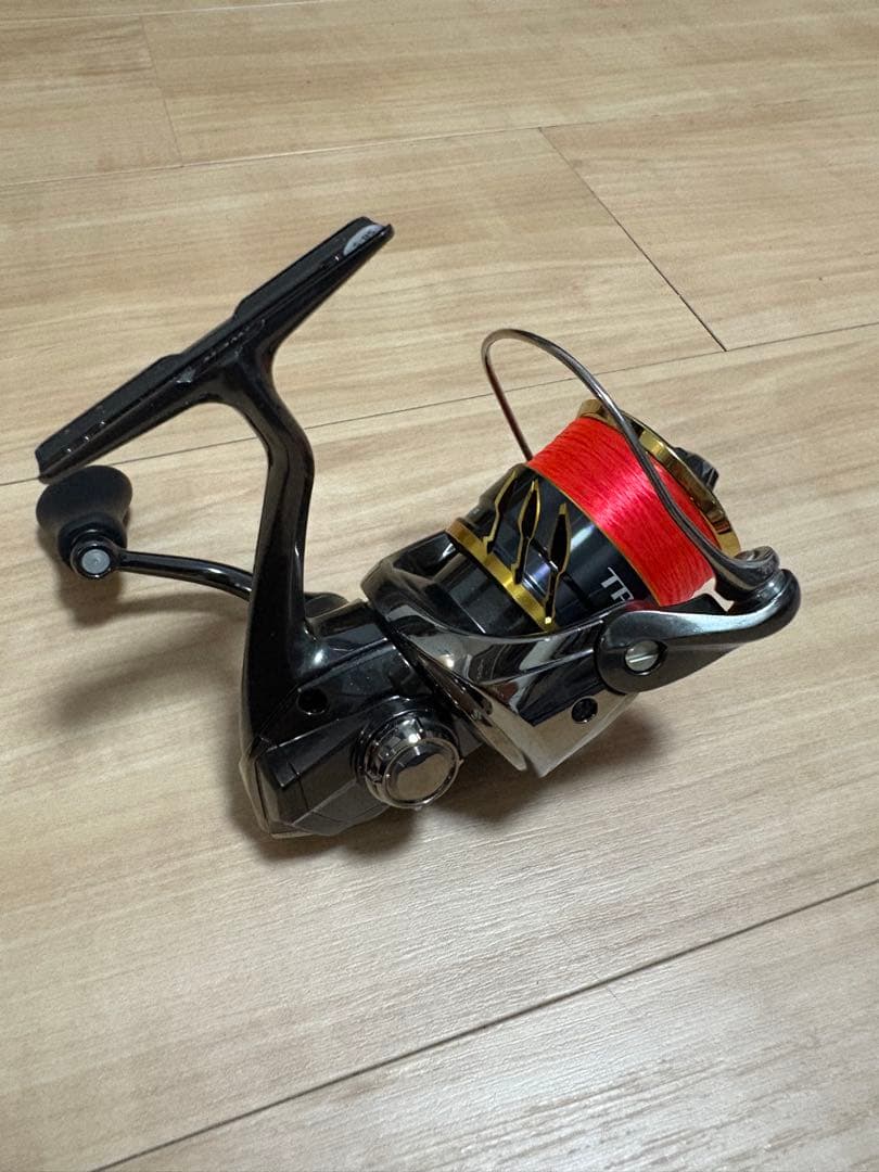 シマノ20ツインパワーC2000SHG シマノ ツインパワー C2000SHG (リール) 価格比較 - 価格.com