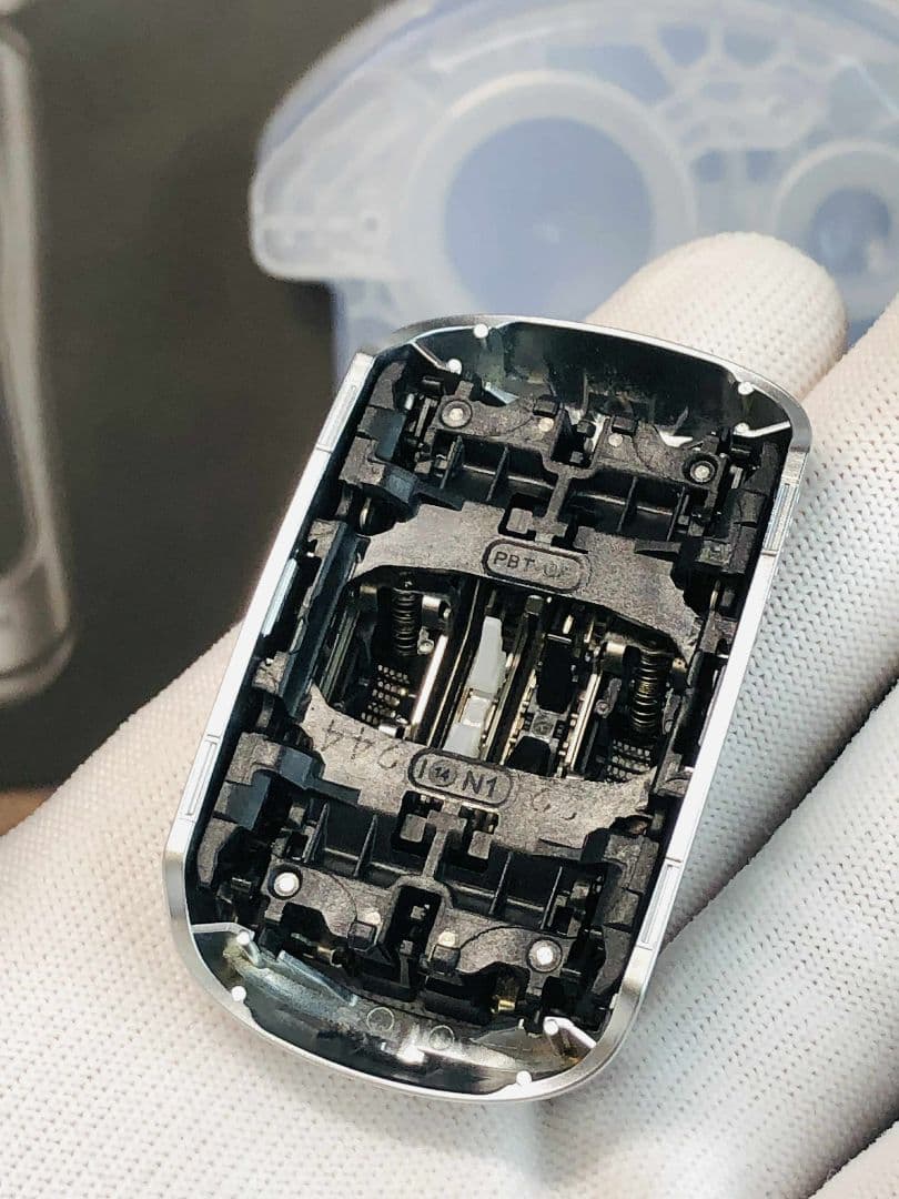 【美品】ブラウン シリーズ9 9360cc -Vメンズ電気シェーバー