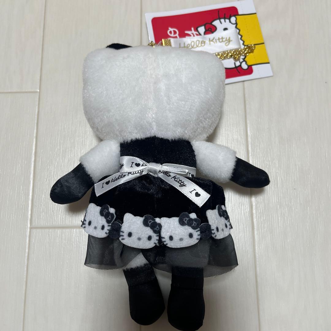 新品 Hello Kitty展 ハローキティ モノトーンドレスキーホルダー 京都