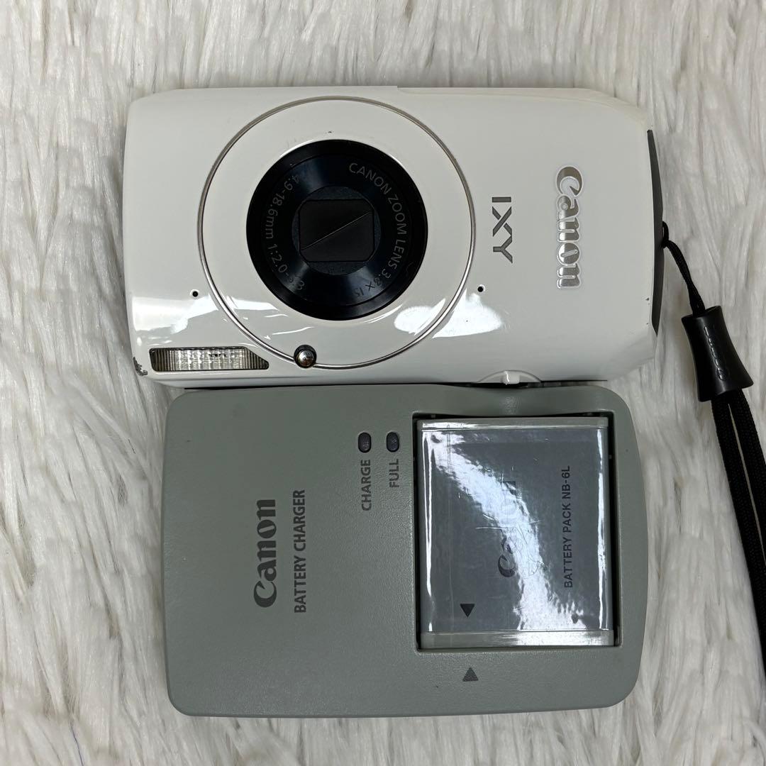 Canon カメラ IXY 30S PC1473 充電器 ホワイト コンデジ