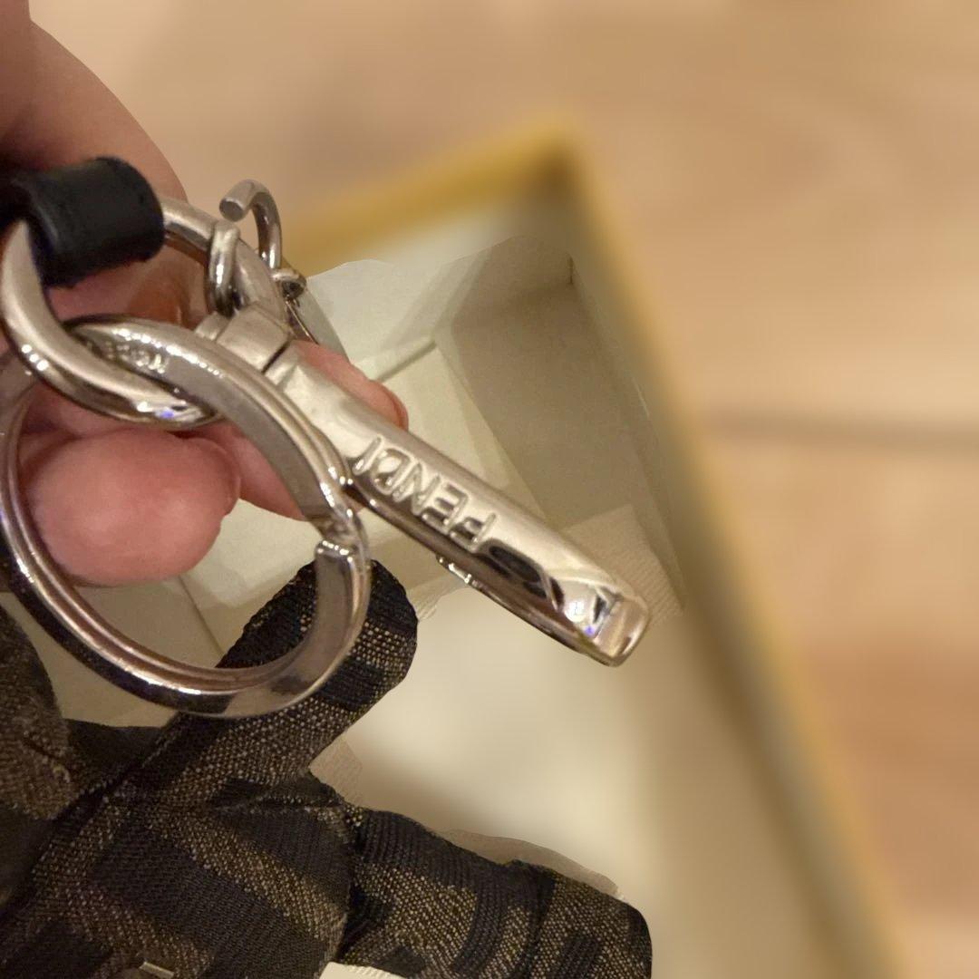 1/22 目黒蓮くん着用 FENDI FF ジャカード キーホルダー 熊チャーム