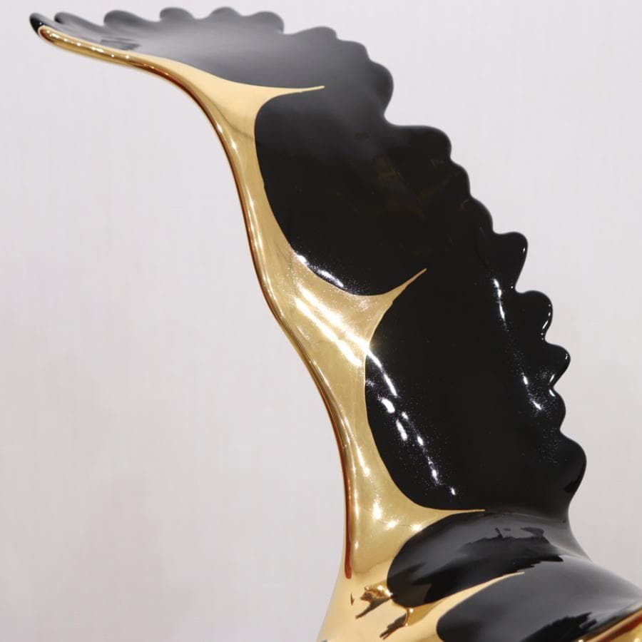 陶器 動物 ワシ/タカ 置物 イタリア製 AHURA ブラックゴールド - メルカリ