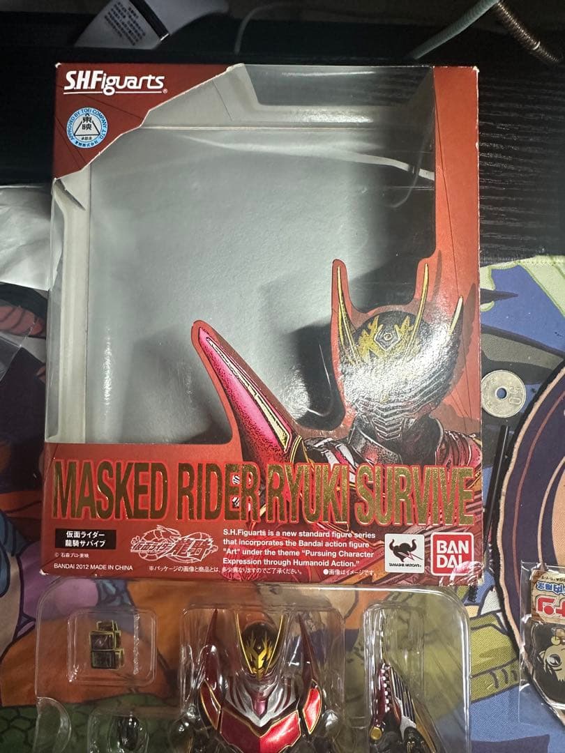 S.H.Figuarts 仮面ライダー龍騎サバイブ