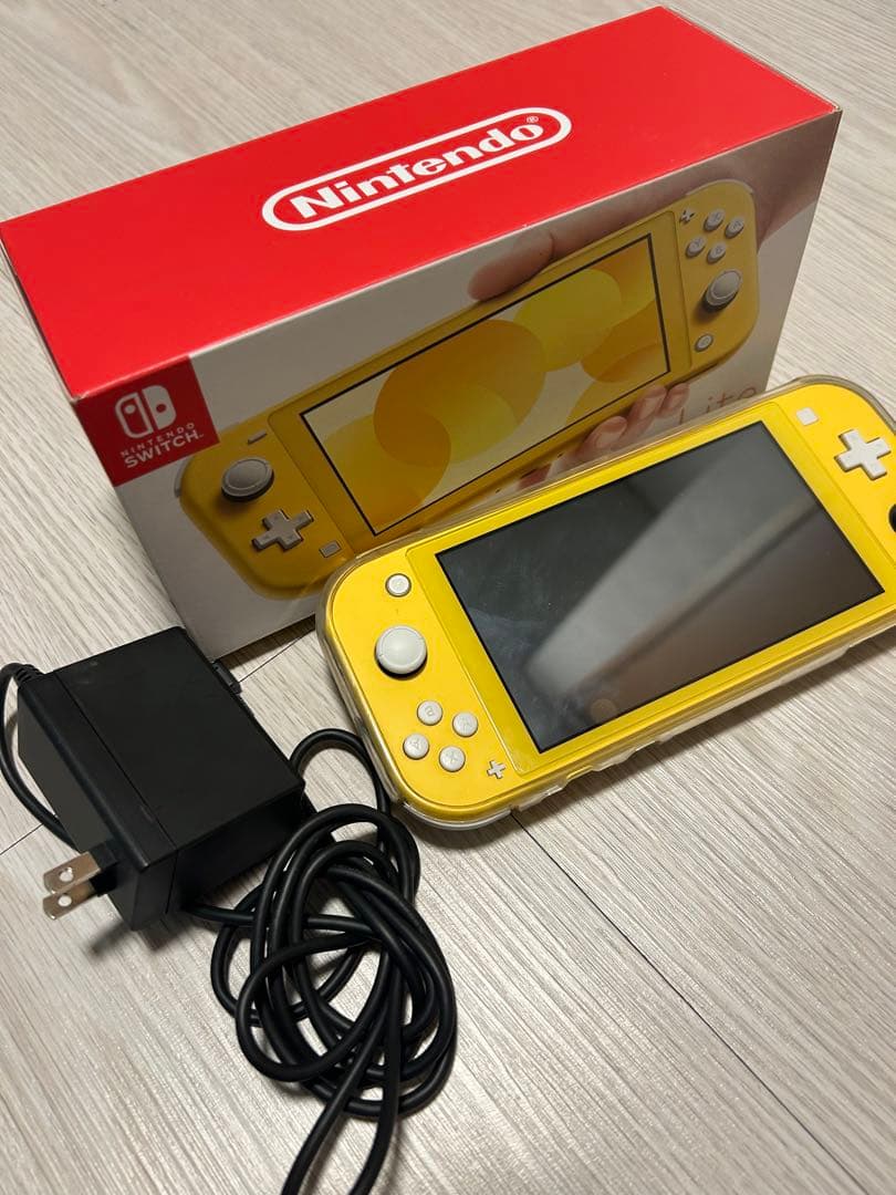 Nintendo Switch Lite イエロー 本体 充電器付き