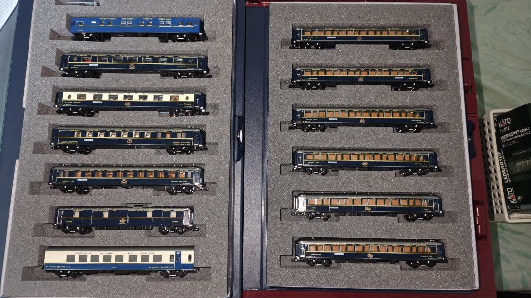 【室内灯付】KATO Nゲージ オリエントエクスプレス88 基本＋増結セット カトー（KATO） KATO 10-562 オリエントエクスプレス'88 6両増結セット