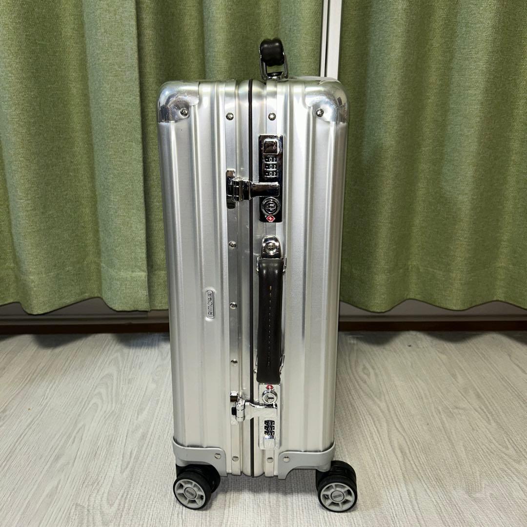 RIMOWA CLASSIC FLIGHT【33L】 - メルカリ