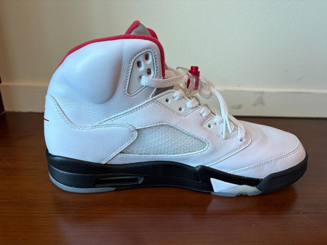 ナイキ エアジョーダン5 レトロ \"ファイアレッド\" 28.5cm