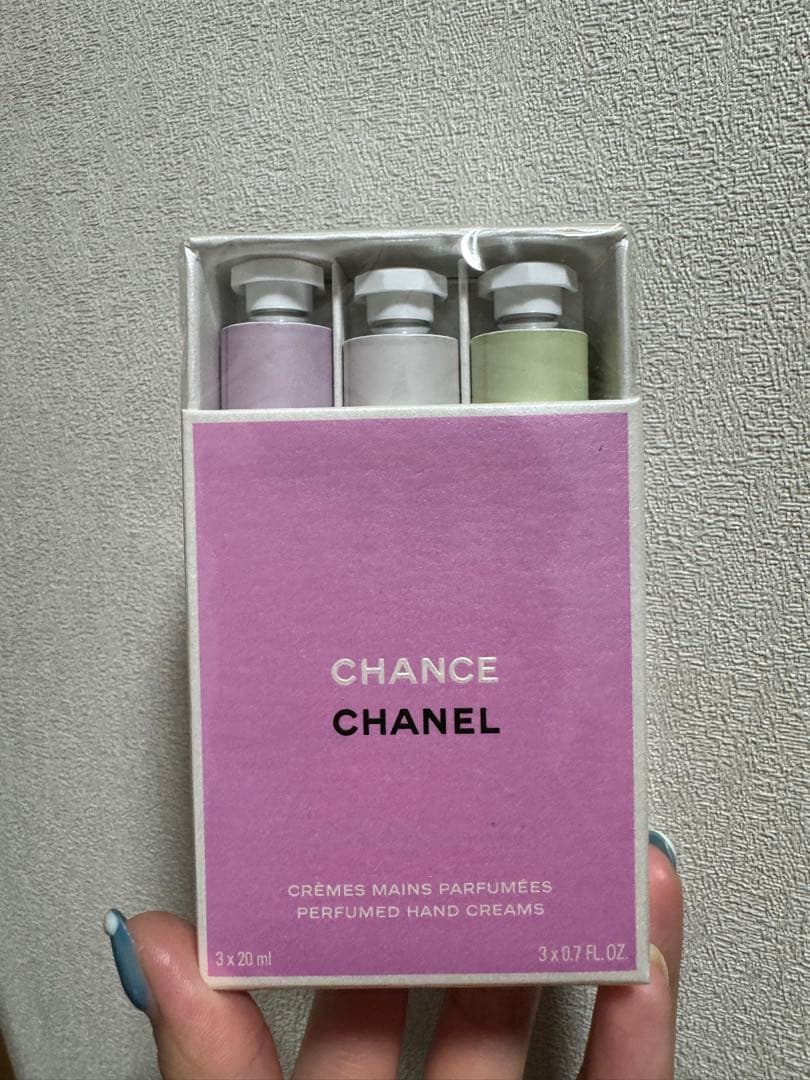 CHANEL ハンドクリーム　3本セット 特別限定品 】 シャネル チャンス オー タンドゥル ハンドクリーム 3本
