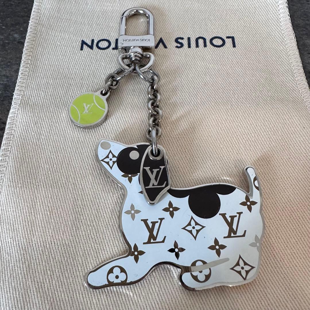 ルイヴィトン ビジューサック LVドッグ テリア バッグチャーム 犬