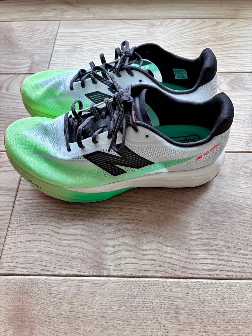 フューエルセル スーパーコンプ エリート v5 28.0cm