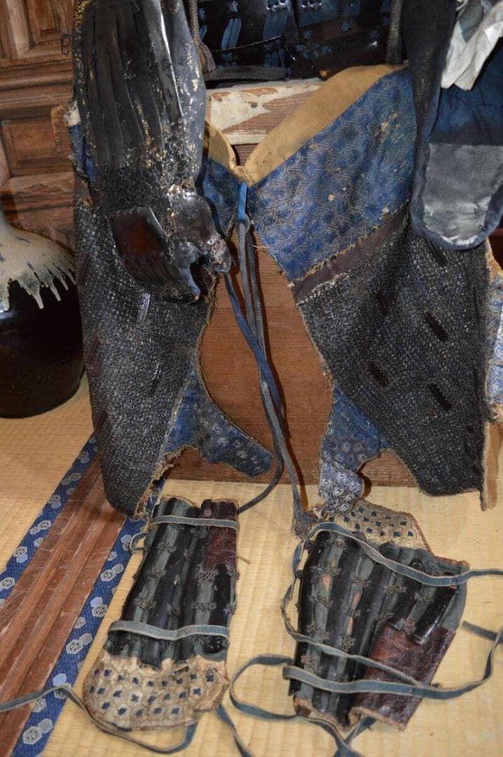 時代鎧 甲冑 変り兜 鉄黒漆 揃い 時代物