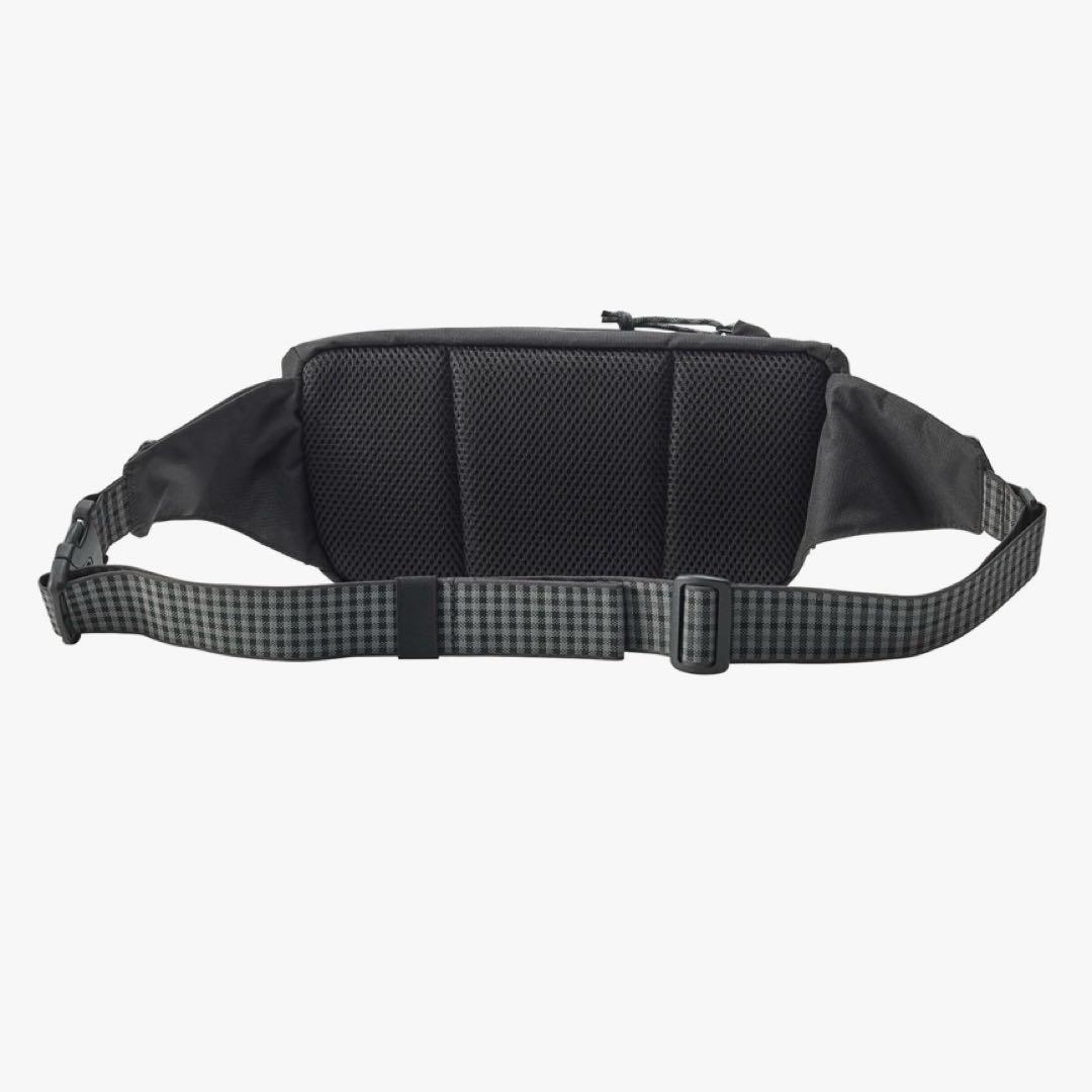 新品 NEW ERA × familiar ファミリア ボディバッグ クマちゃん - メルカリ