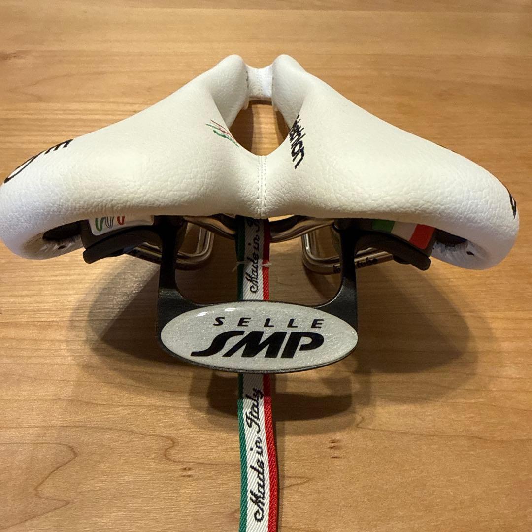 《 新品未使用》SELLE SMP T5 ホワイト 希少・美品サドル