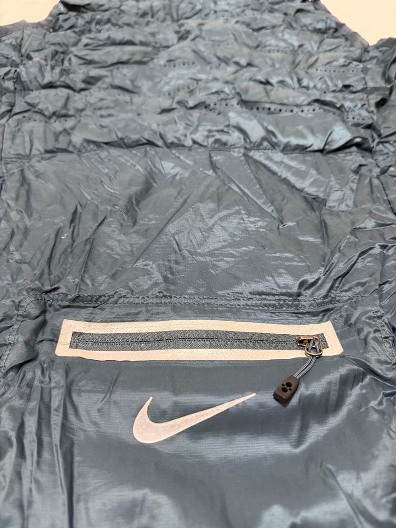 GYAKUSOU NIKE AERLOFT 800