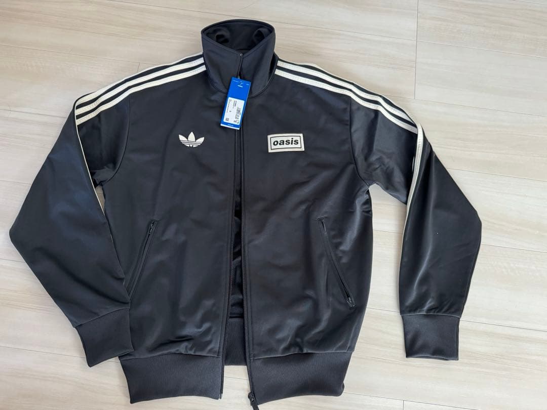 日本未発売 adidas oasis ジャージ ブラック - メルカリ