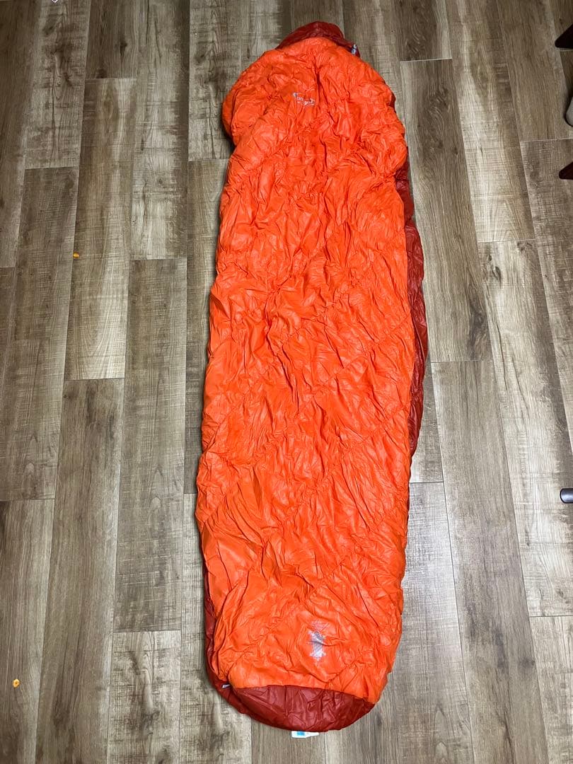 モンベル　シュラフ　バロウバッグ♯1 R/ZIP Amazon.co.jp: モンベル(mont-bell) 寝袋 バロウバッグ #1 オレンジ 右