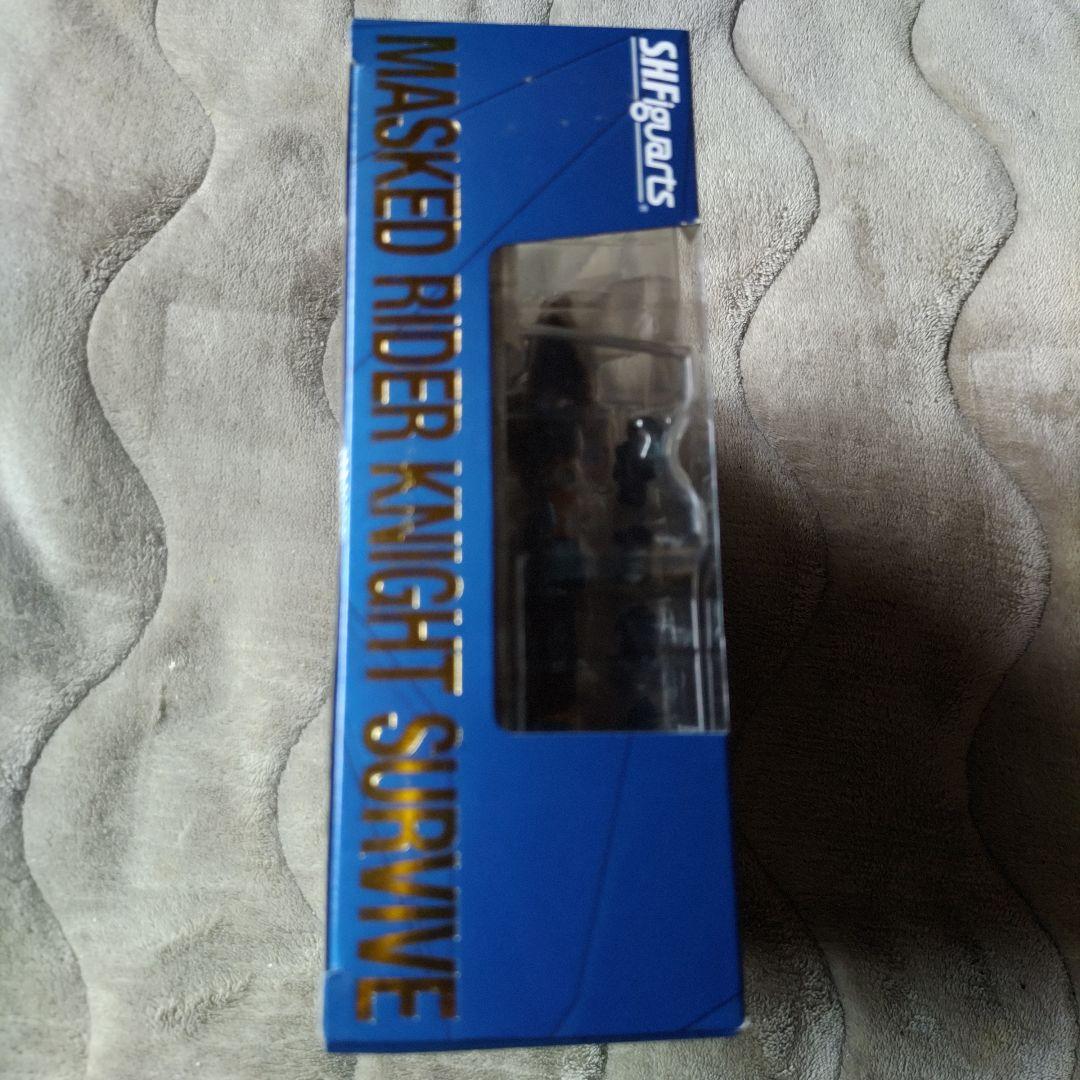 【未開封品】S.H.Figuarts 仮面ライダー ナイト サバイブ 東映