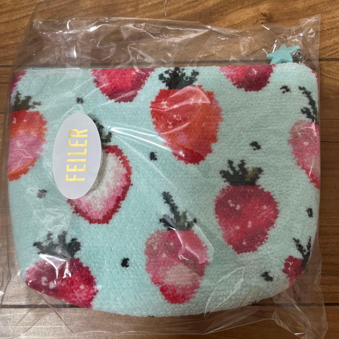 新品未開封】フェイラー ちいかわ ハチワレ ストロベリードット ポーチ