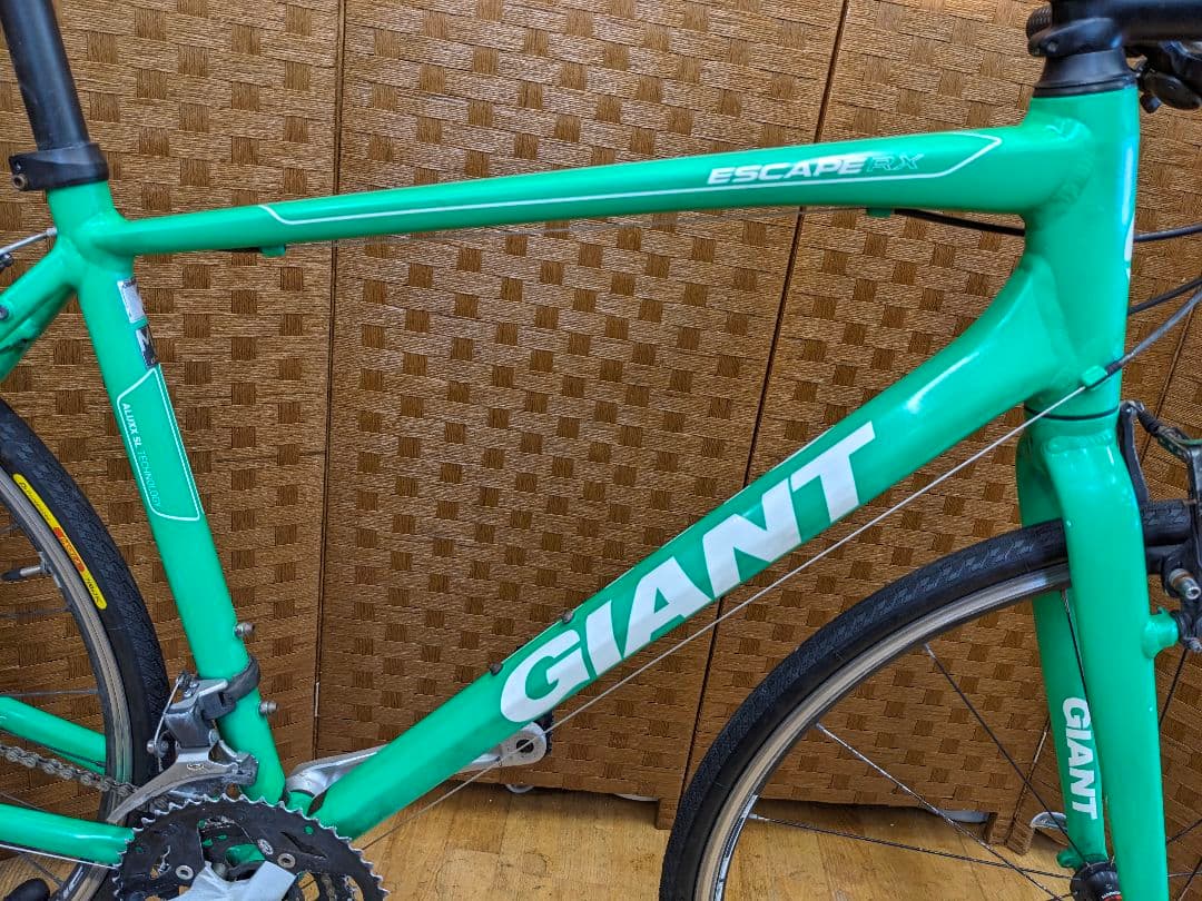 U084 クロスバイク GIANT ESCAPE EX Mサイズ 自転車