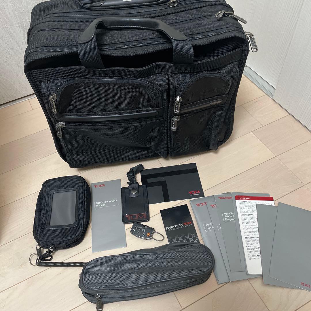 美品 TUMI トゥミ キャリーバッグ スーツケース 26104D4 機内持込