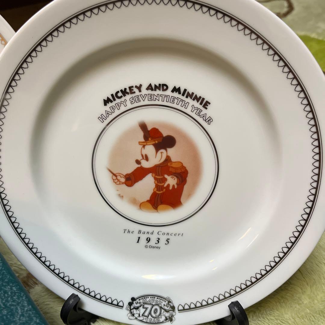 ウォルトディズニー ミッキー&ミニー70周年記念 お皿5枚セット - メルカリ