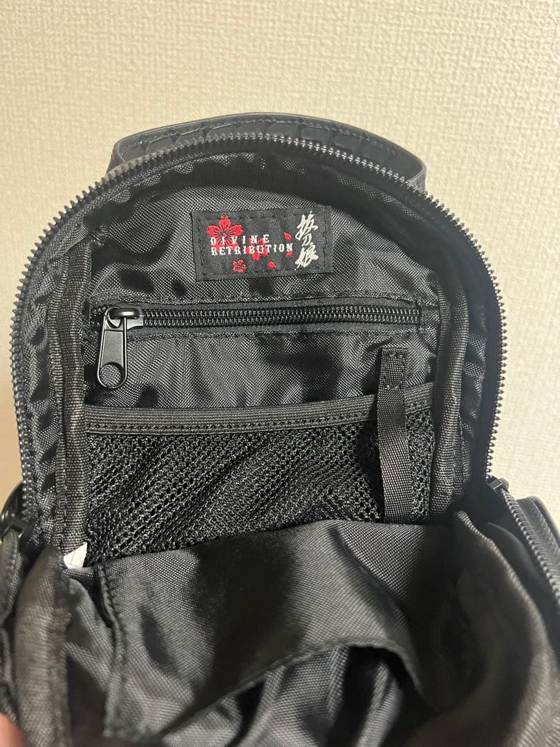 抜刀娘ボディバッグ　葵　バットウムスメ