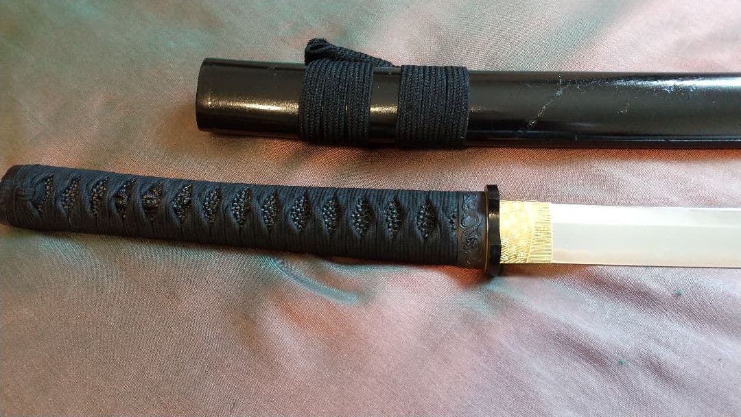 鶴姫一文字風】模造刀 互の目刃紋 喰出し鍔 模擬刀