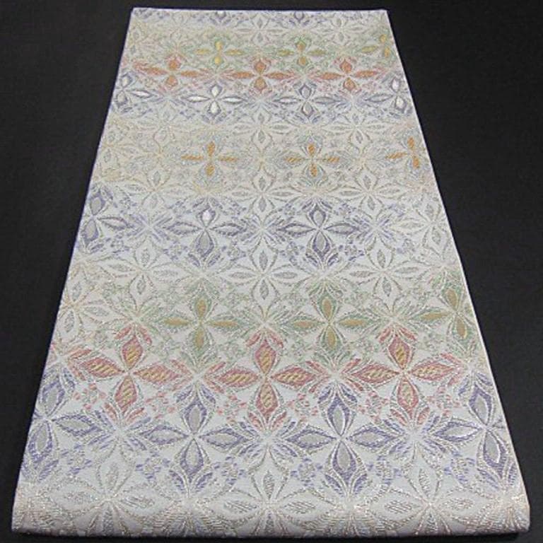 新品 フォーマルなお席に 西陣織六通柄袋帯『綿芯御仕立付』 ⑤ - メルカリ