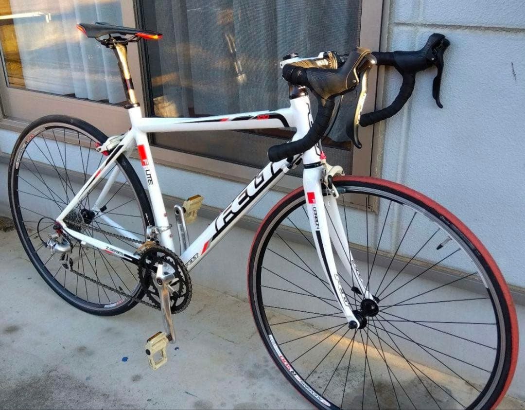 FELT z100ロードバイク 2016 Felt Z100 – Specs, Comparisons, Reviews – 99 Spokes