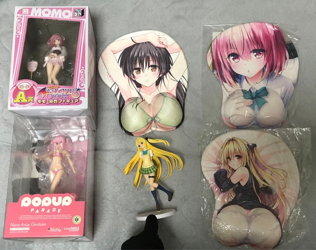 ToLOVEるダークネス　グッズ　まとめ売り ToLOVEる【沢山まとめ売り】 - メルカリ