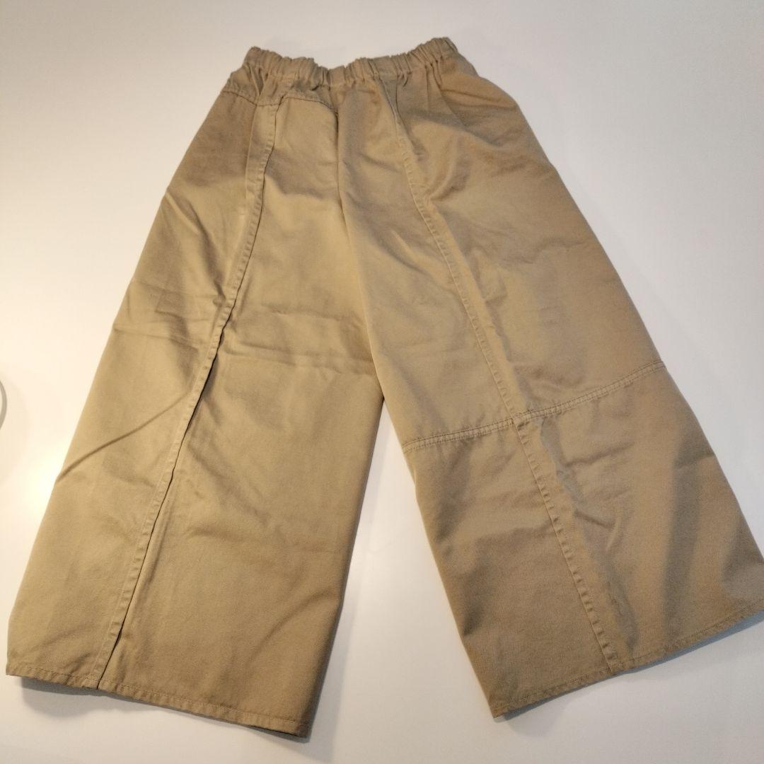 コムデギャルソン　パンツ 愛用が集中！「コム デ ギャルソン」の黒パンツがオシャレな人たちの大