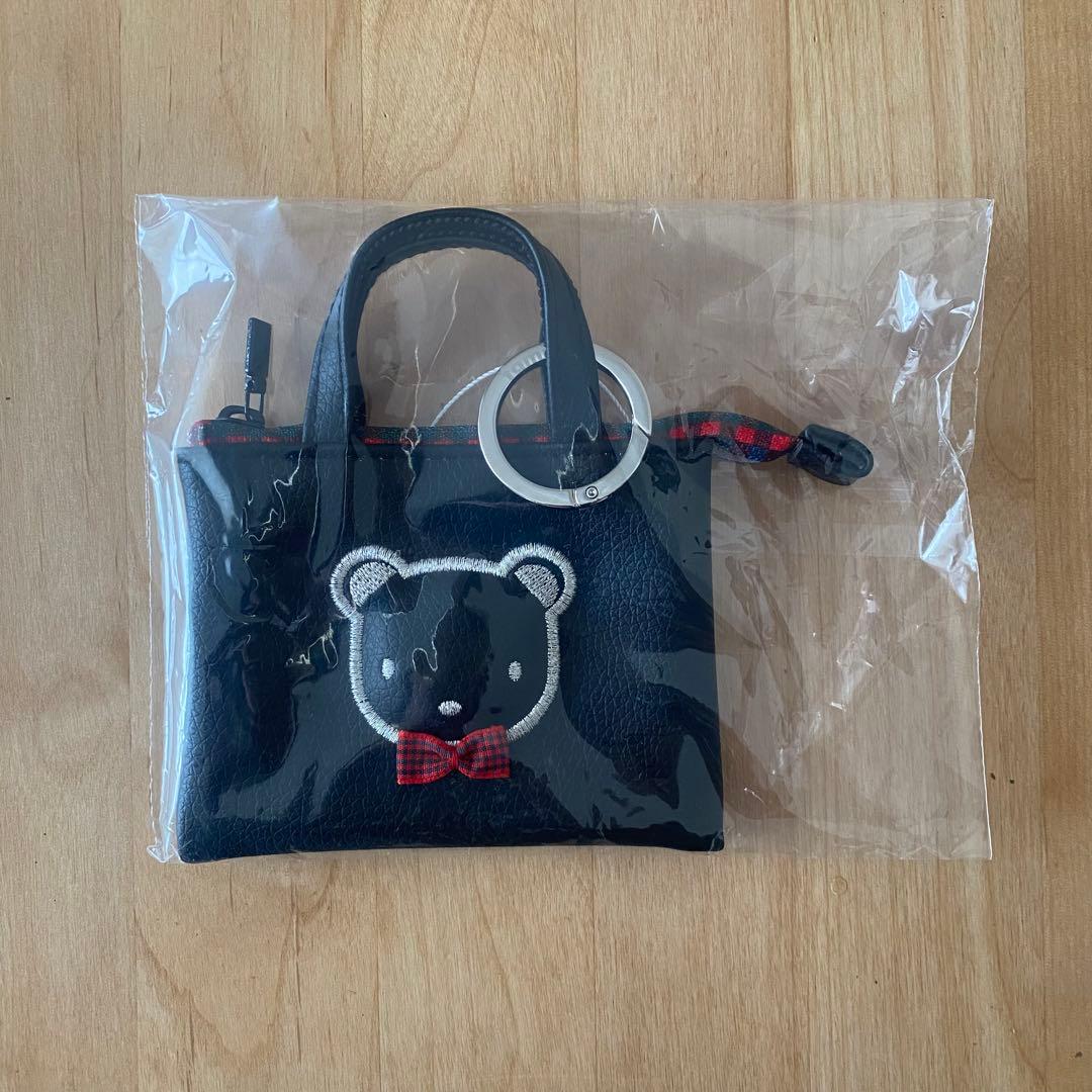 《新品》familiar ミニバッグチャーム