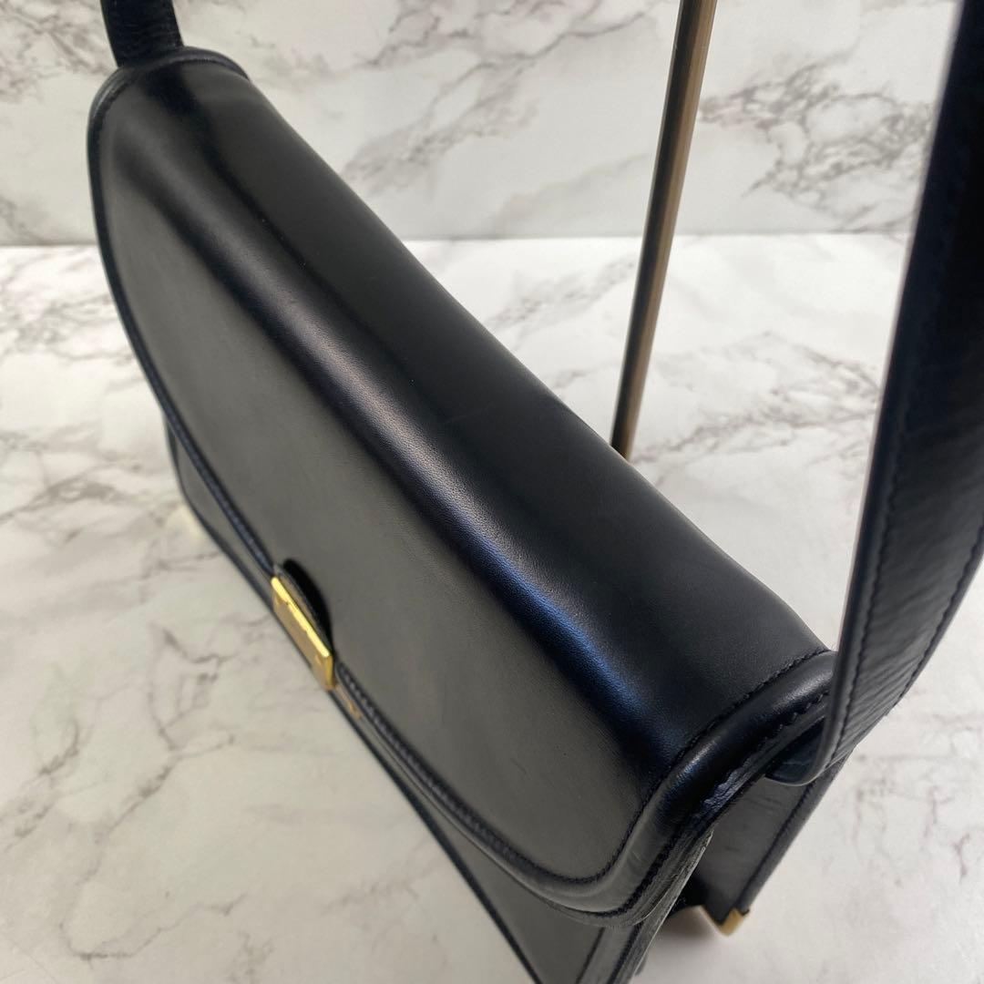 GUCCI オールドグッチ 本革 レザー スクエア型 ショルダーバッグ 黒