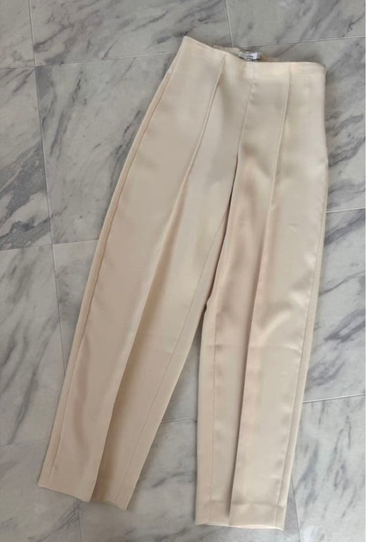 新品未使用】定価4vince.ビンス ハイウエスト プリーツパンツ