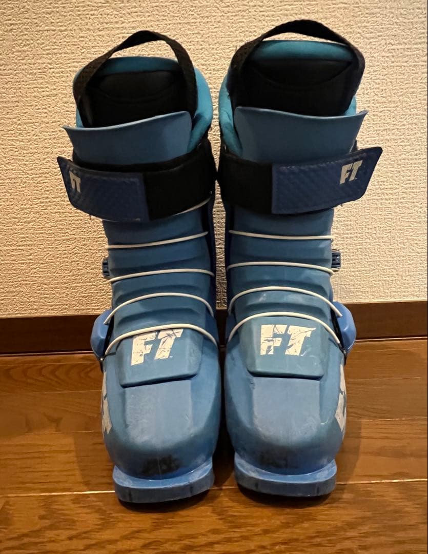 FT フルチルト モーグル用スキーブーツ ブルー 23.5cm