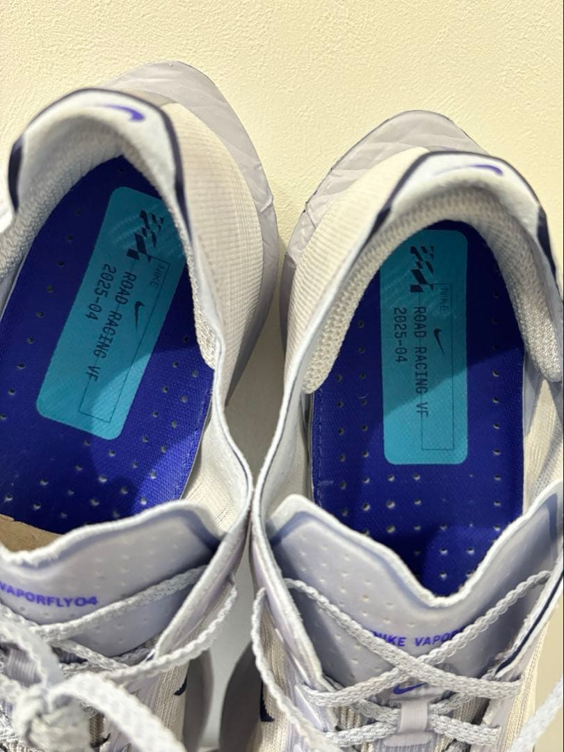 ナイキ　ズームヴェイパーフライ　ネクスト%4 27.0cm