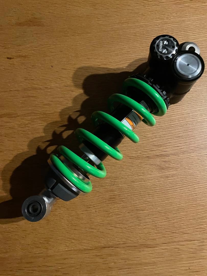 カワサキ　zx4rr 2025年式　リアサスペンション ZX-4R SE 25年 ZX400P純正 リアサス リアショック サスペンション