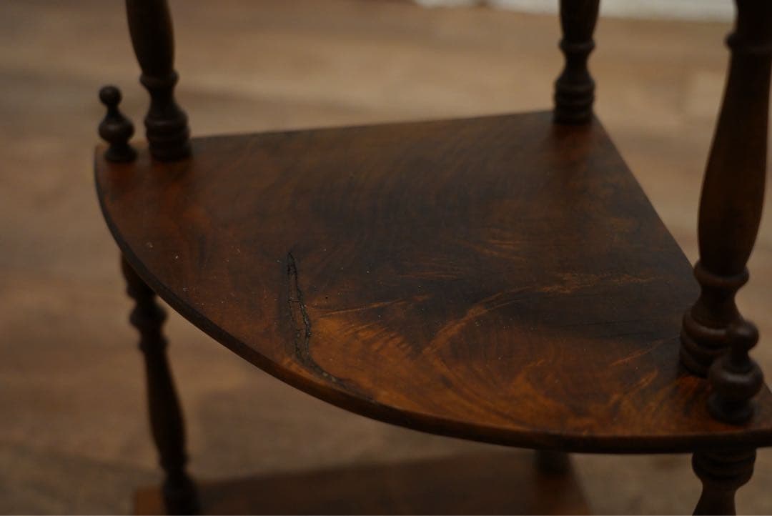 フランスアンティーク シェルフ 壁掛け可能 コーナー 棚