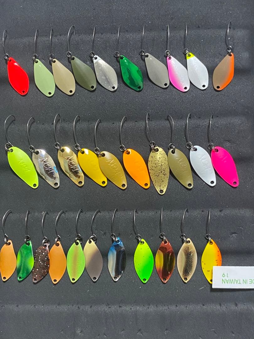 エリアトラウト用スプーン 180個 引退セット シマノ(SHIMANO) 【2024新春福袋】シマノ・エリアトラウト用スプーン