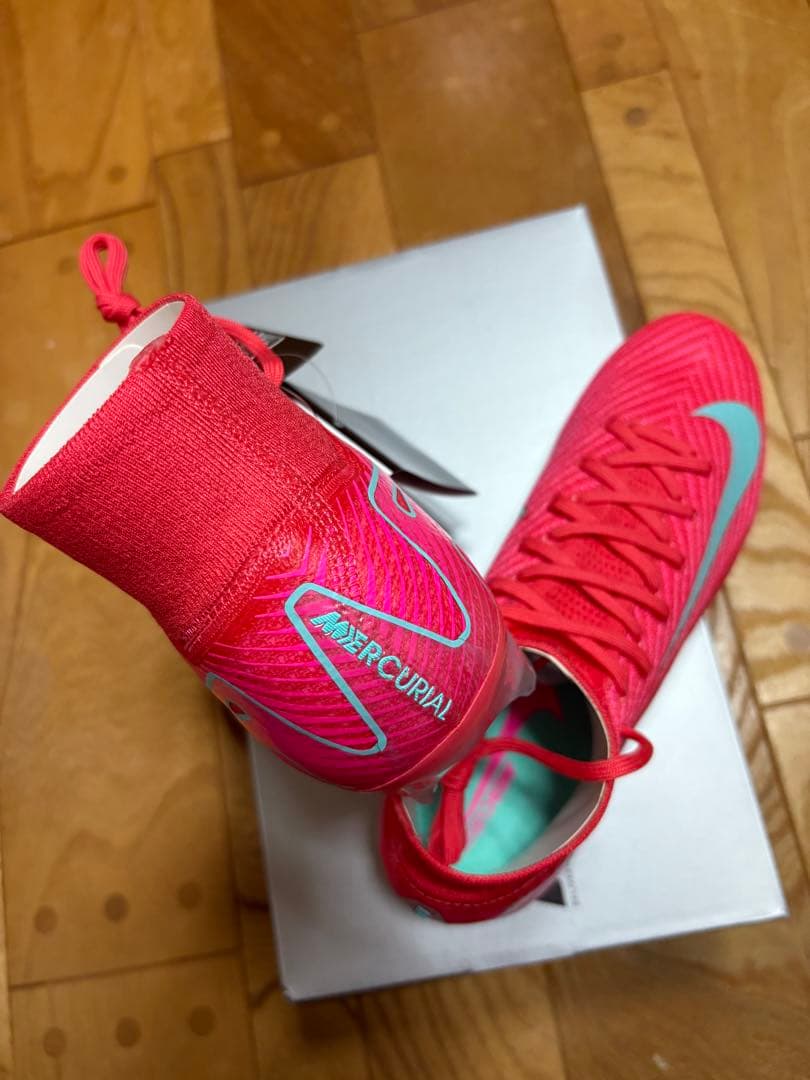 新品　限定　大特価　ナイキ スーパーフライ 10 エリート FG 25.5cm