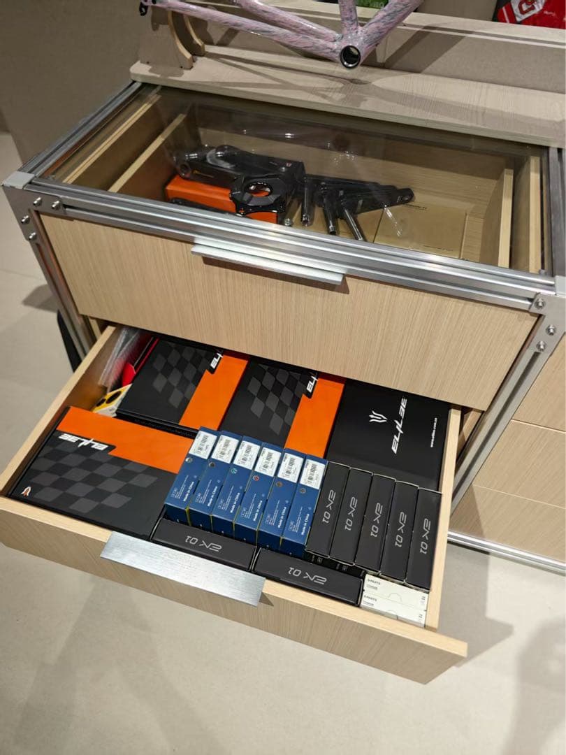 ELILEE XXEパワーメーター/X310クランクアーム ELILEE / X310 カーボンクランクアーム チタニウムスピンドル(φ24mm)