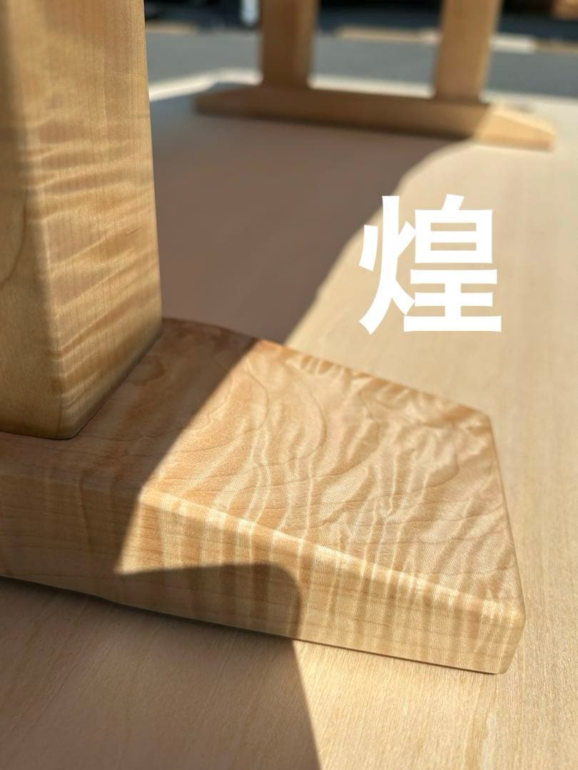 たのメル便] 白栃 極上杢 一枚板ローテーブル 新品未使用 - メルカリ