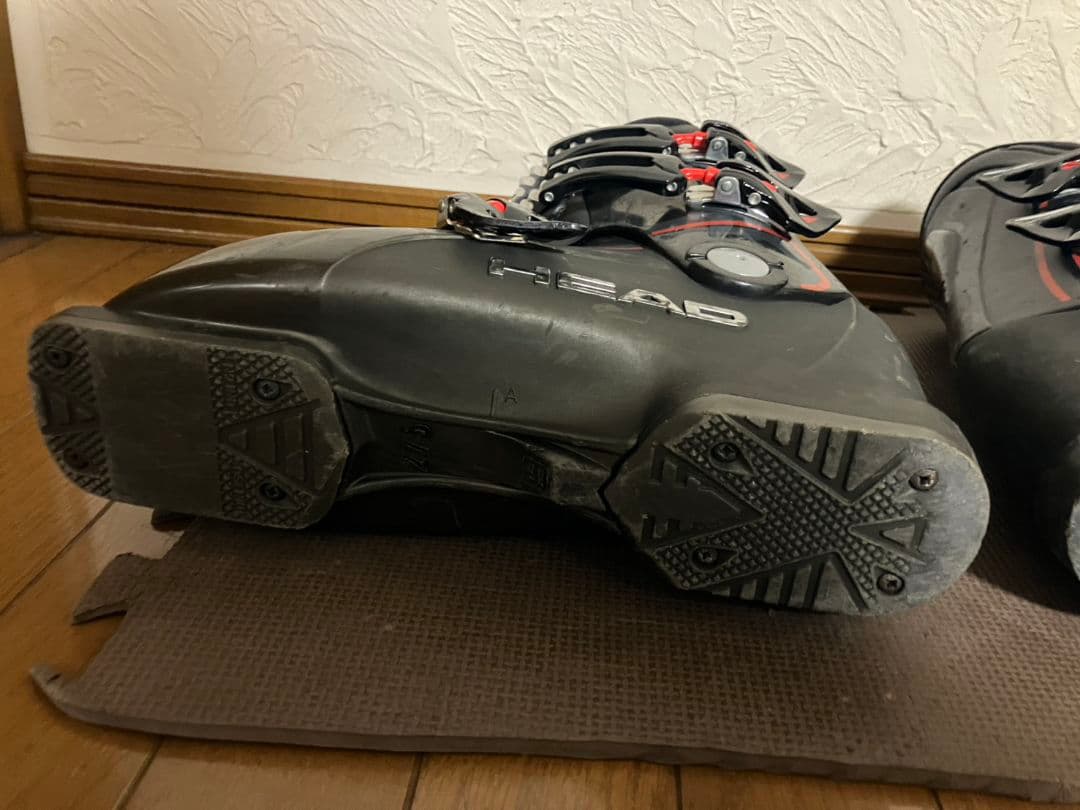 HEAD ヘッド　スキーブーツ　27.5cm 足幅広め 保温性高め