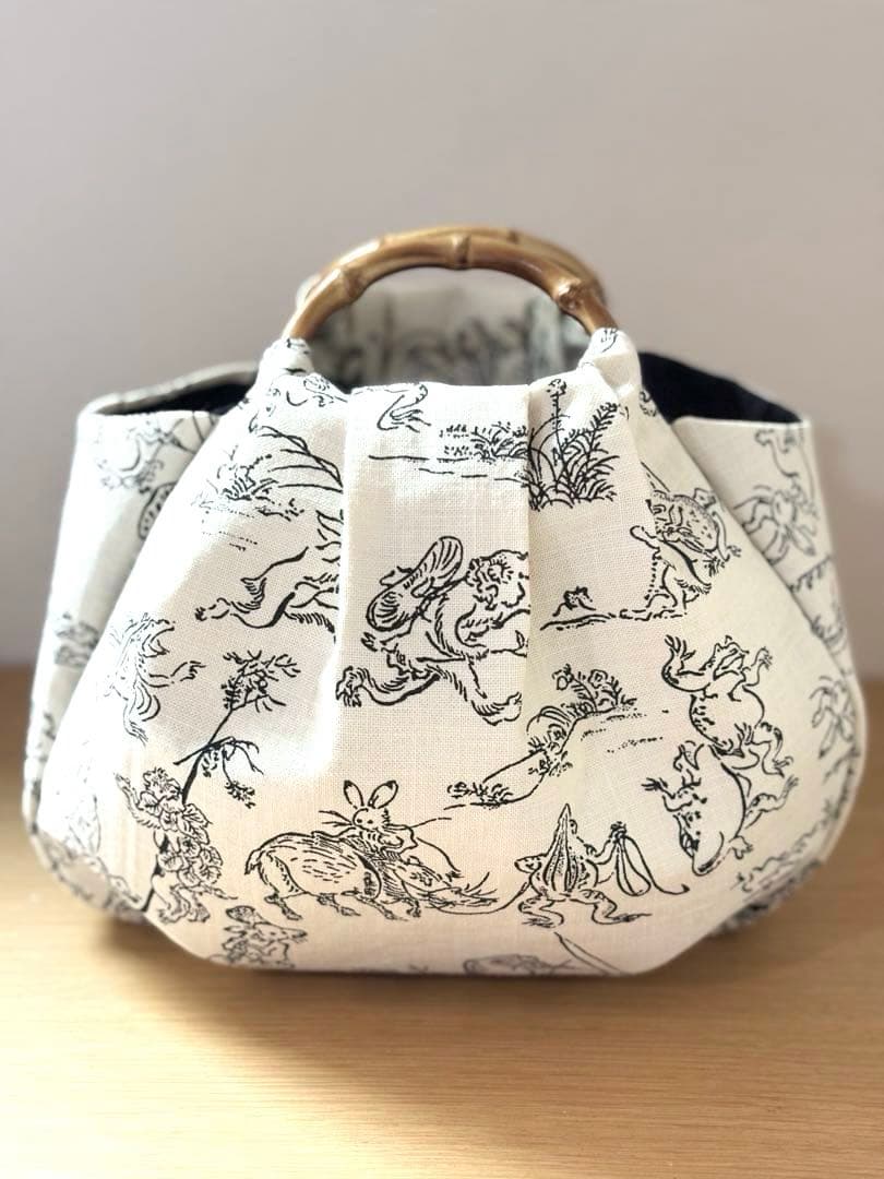 和装バック 着物バック和柄コットン生地・鳥獣戯画（アイボリー）入学