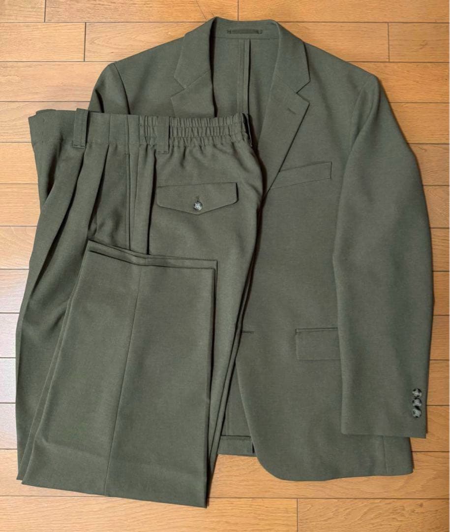 UNIQLO and MARNI L セットアップ　スーツ　オリーブ UNIQLO and MARNI ユニクロ マルニ テーラードジャケット 57 オリーブ