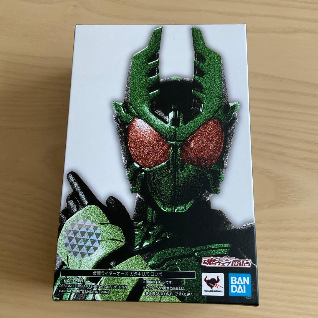 S.H.Figuarts 真骨彫製法 仮面ライダーオーズ ガタキリバコンボ