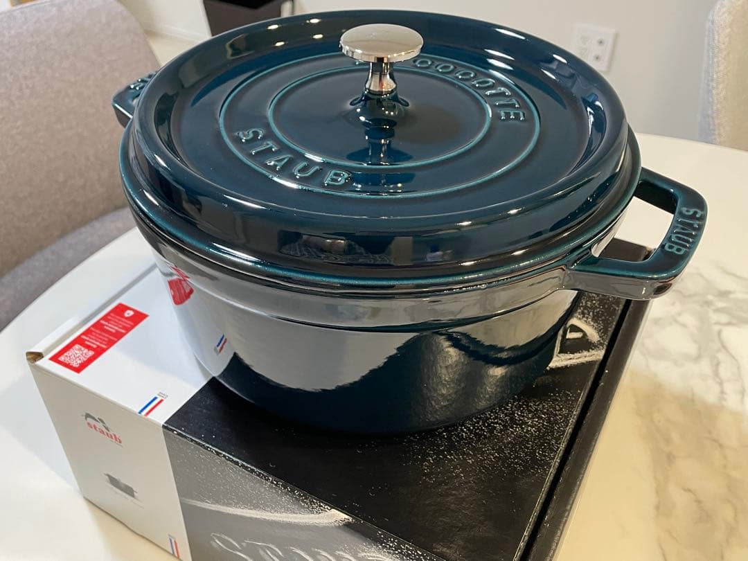 ストウブ　ピコ　ココット　ラウンド　24cm ラメール ピコ・ココット ラウンド 24cm ラ・メール｜ココット｜ストウブ公式