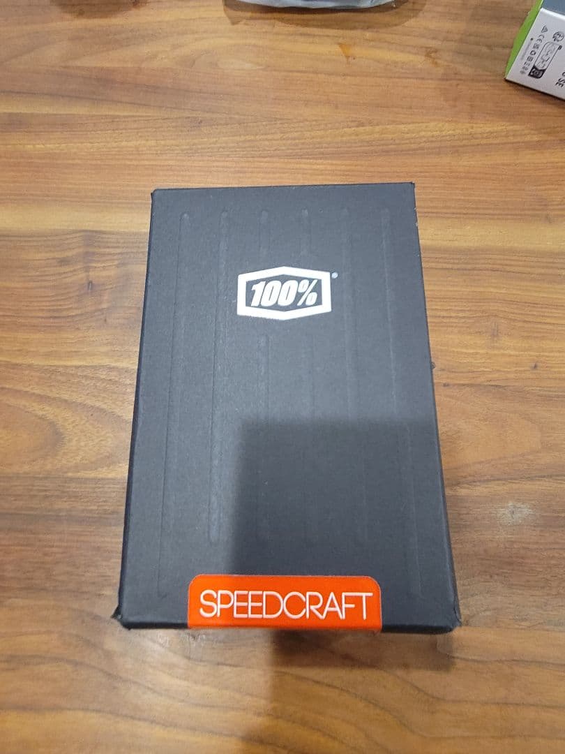 100% speedcraft 正規品 試着のみ
