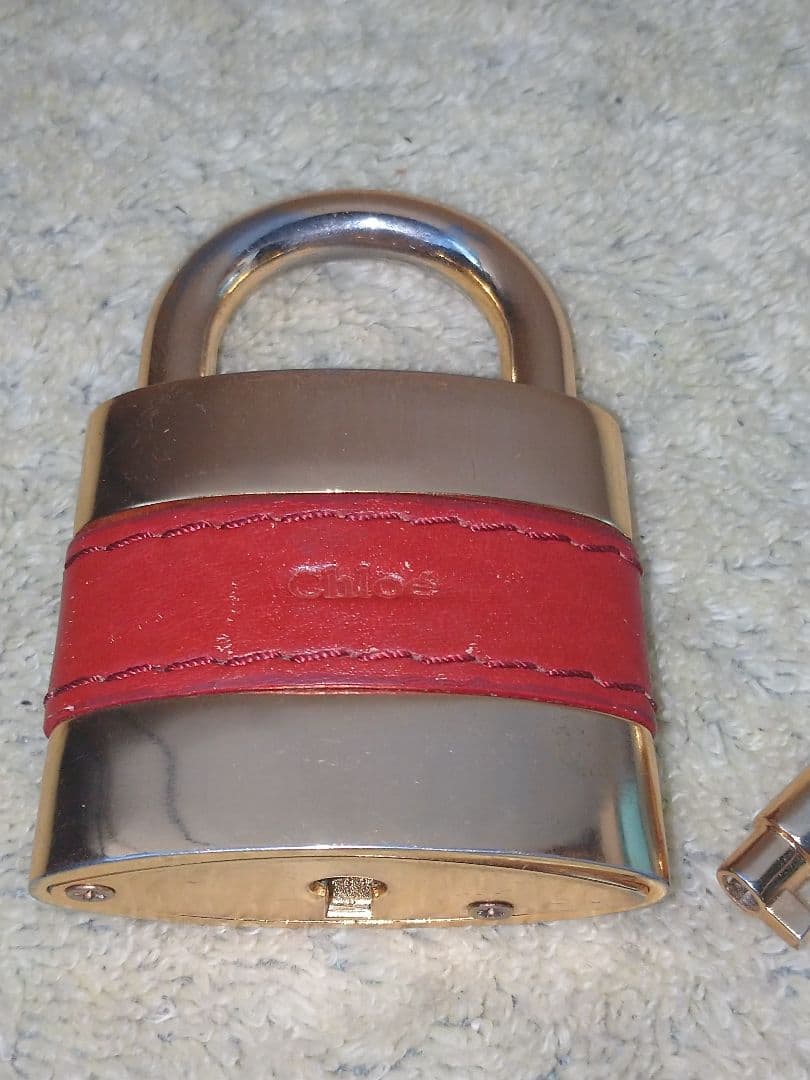 1865 クロエ Chloe カデナ 南京錠 - メルカリ