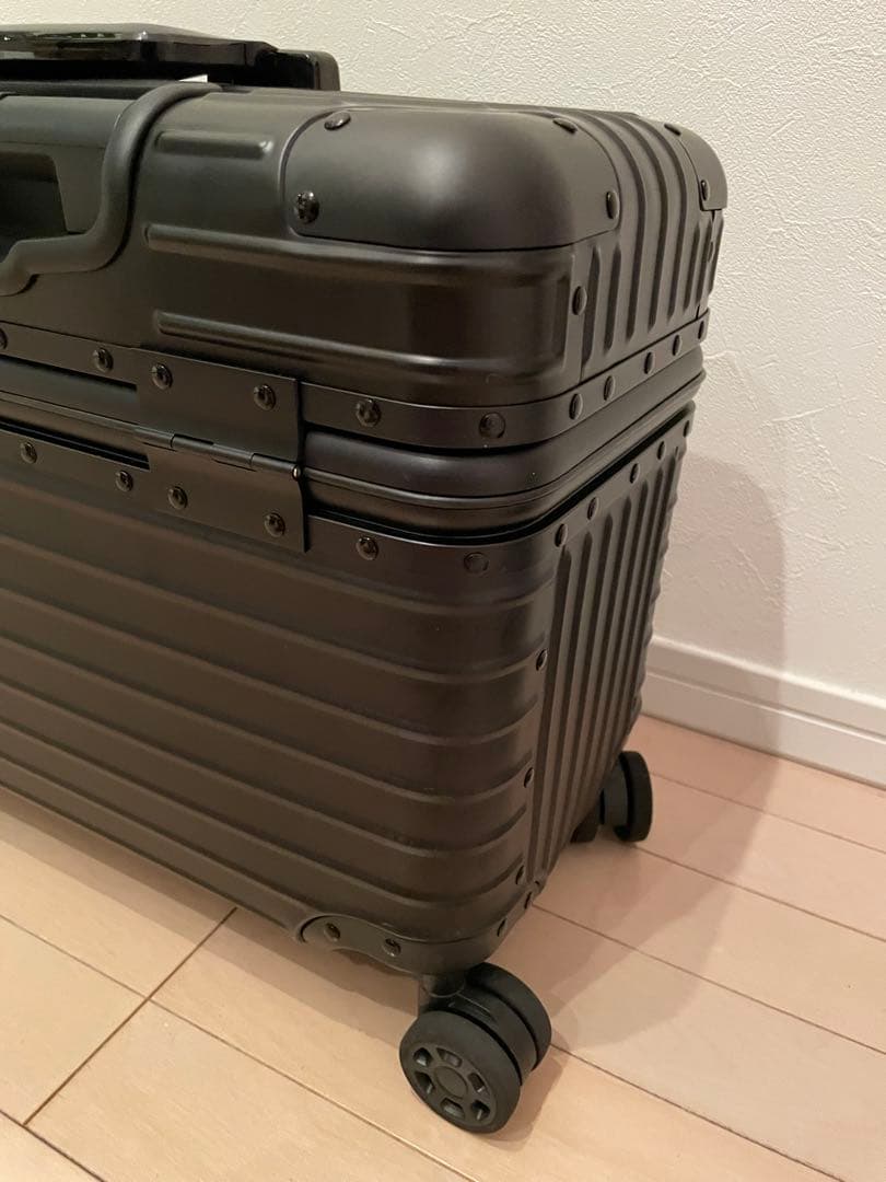 LDUVIN アルミニウム ラグジュアリー ブラック - メルカリ